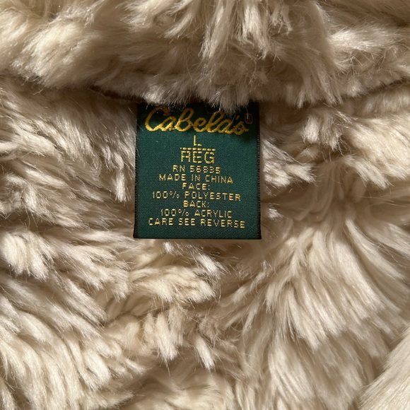 Cabelas vest, excellent condition size L - Picture 7 of 7